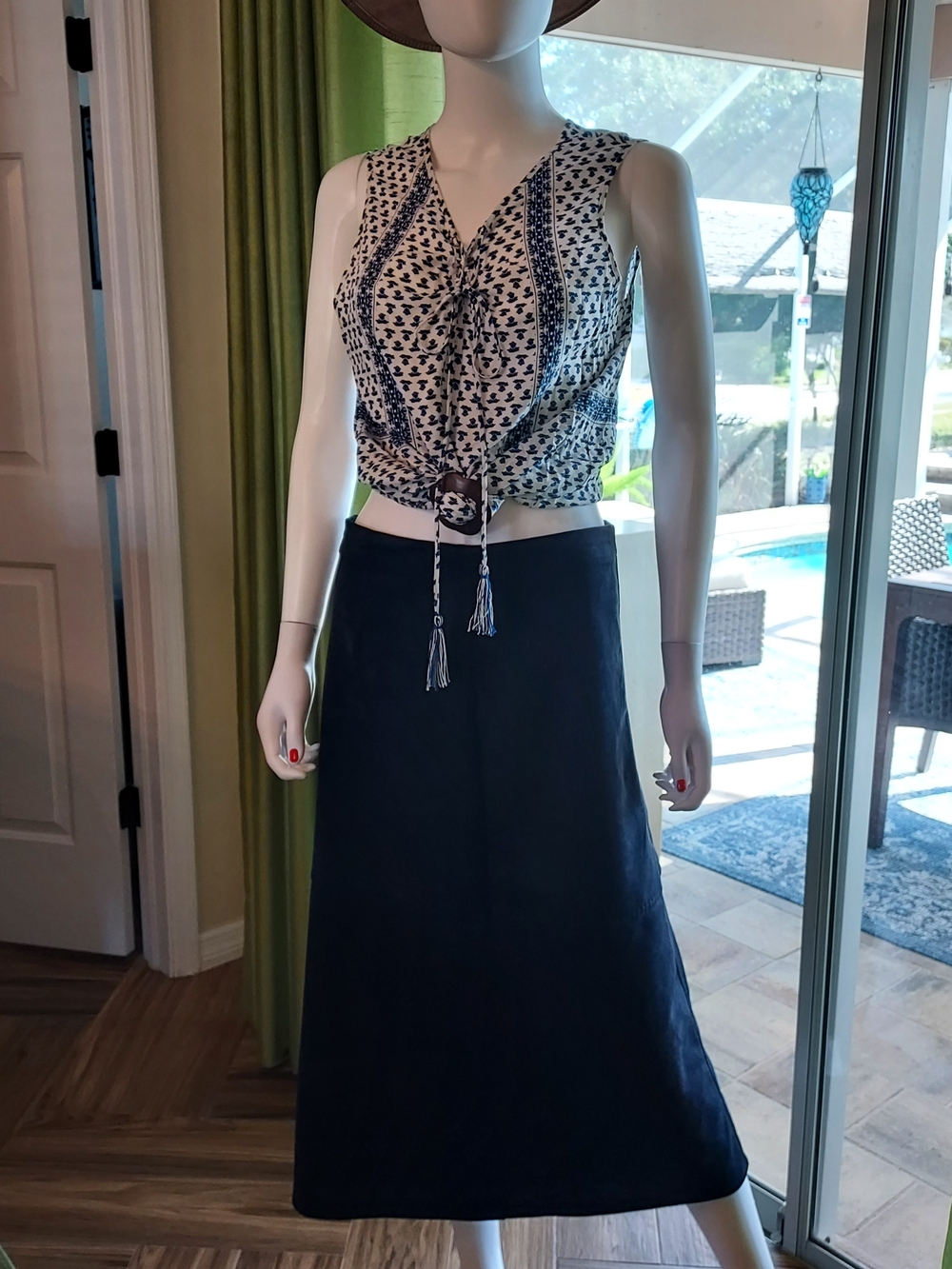 Max Studio Ultra-Suede Navy A-line Midi Skirt. Sz. S : NWT
